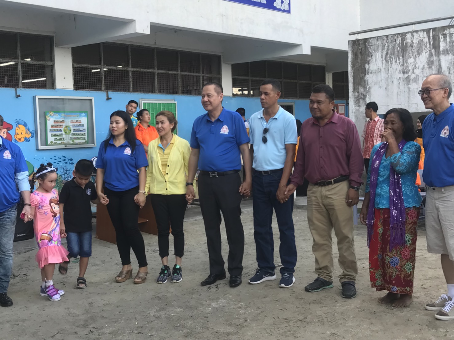 โครงการห้องสมุด สภาอุตสาหกรรมแห่งประเทศไทย “อ่านหนังสือ  เปิดความคิด ชีวิตเปลี่ยน”